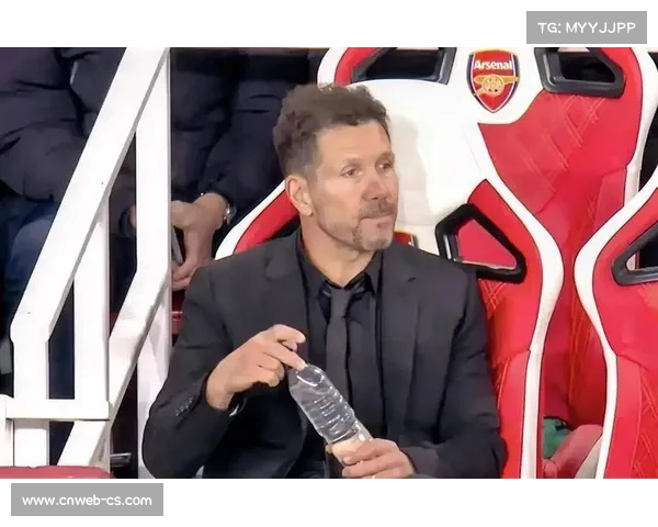 西蒙尼执教马竞创惨败纪录 客场0比4不敌阿森纳遭重创 西蒙尼执教马竞创惨败纪录 客场0比4不敌阿森纳遭重创